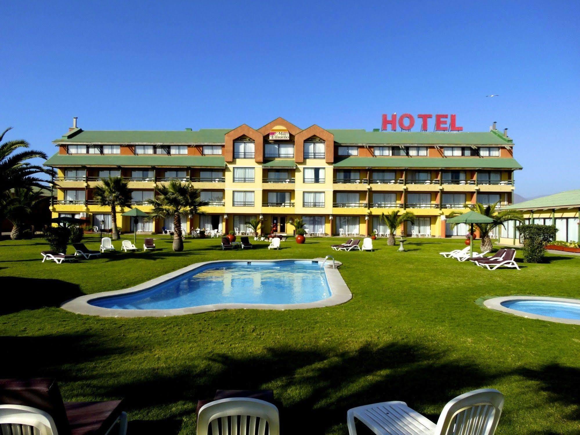 לה סרנה Hotel Y Cabanas Mar De Ensueno מראה חיצוני תמונה