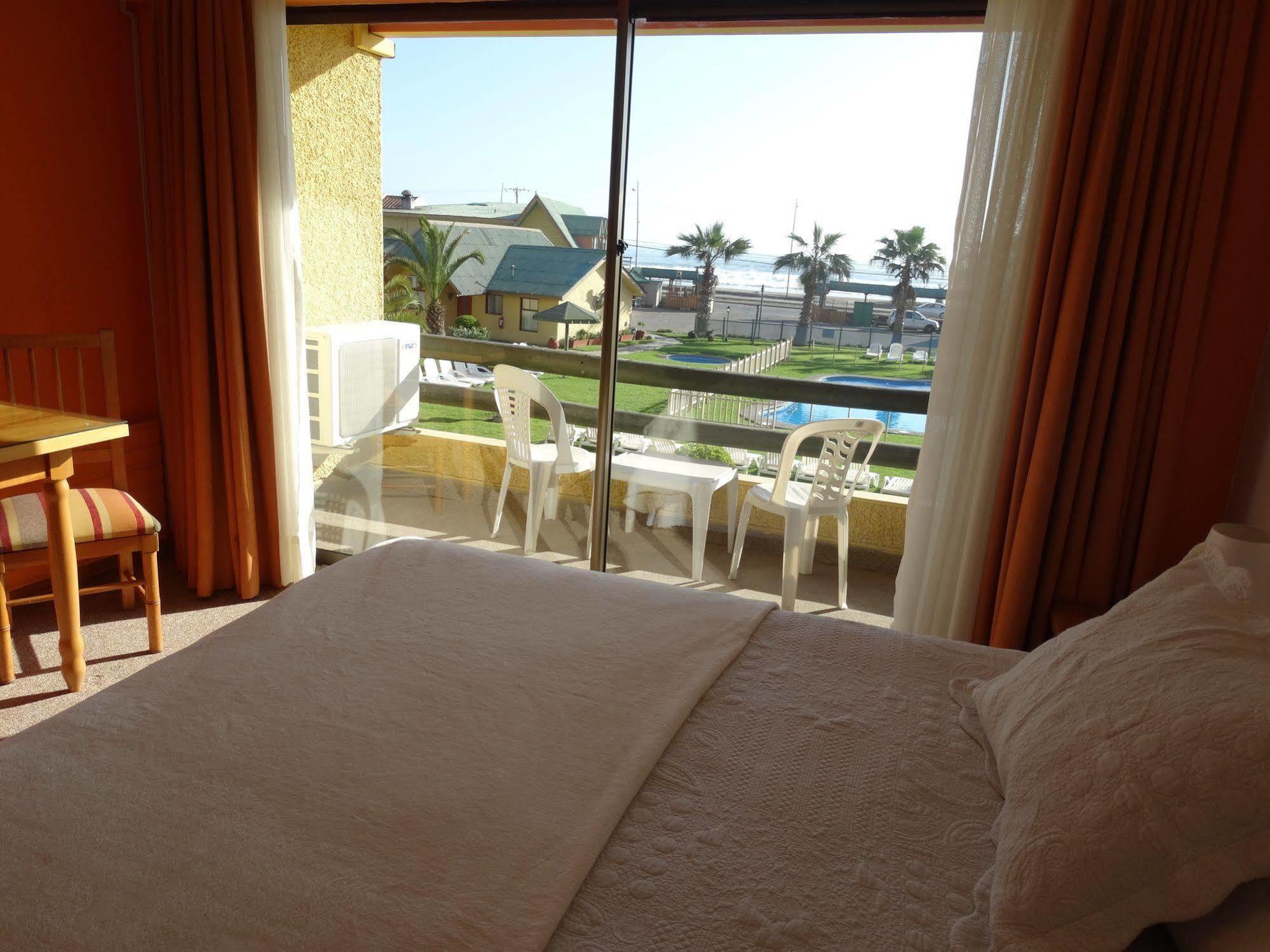 לה סרנה Hotel Y Cabanas Mar De Ensueno מראה חיצוני תמונה