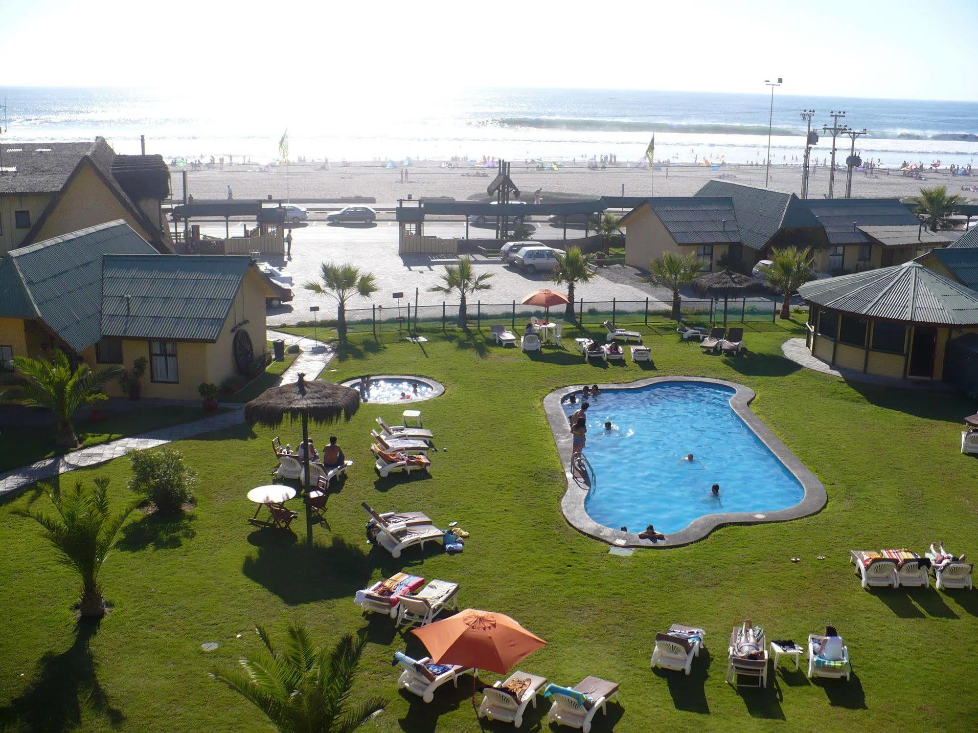 לה סרנה Hotel Y Cabanas Mar De Ensueno מראה חיצוני תמונה