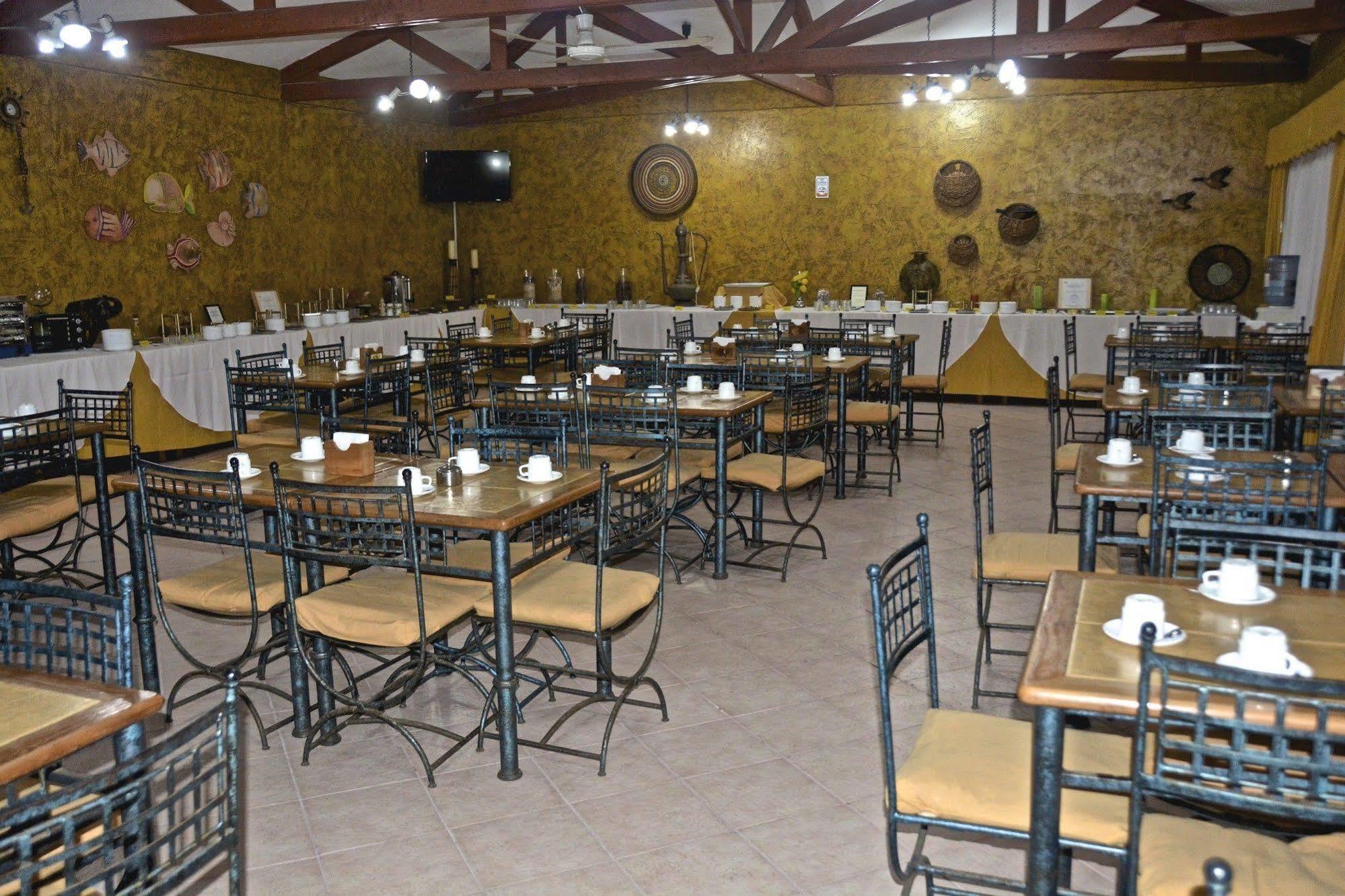 לה סרנה Hotel Y Cabanas Mar De Ensueno מראה חיצוני תמונה